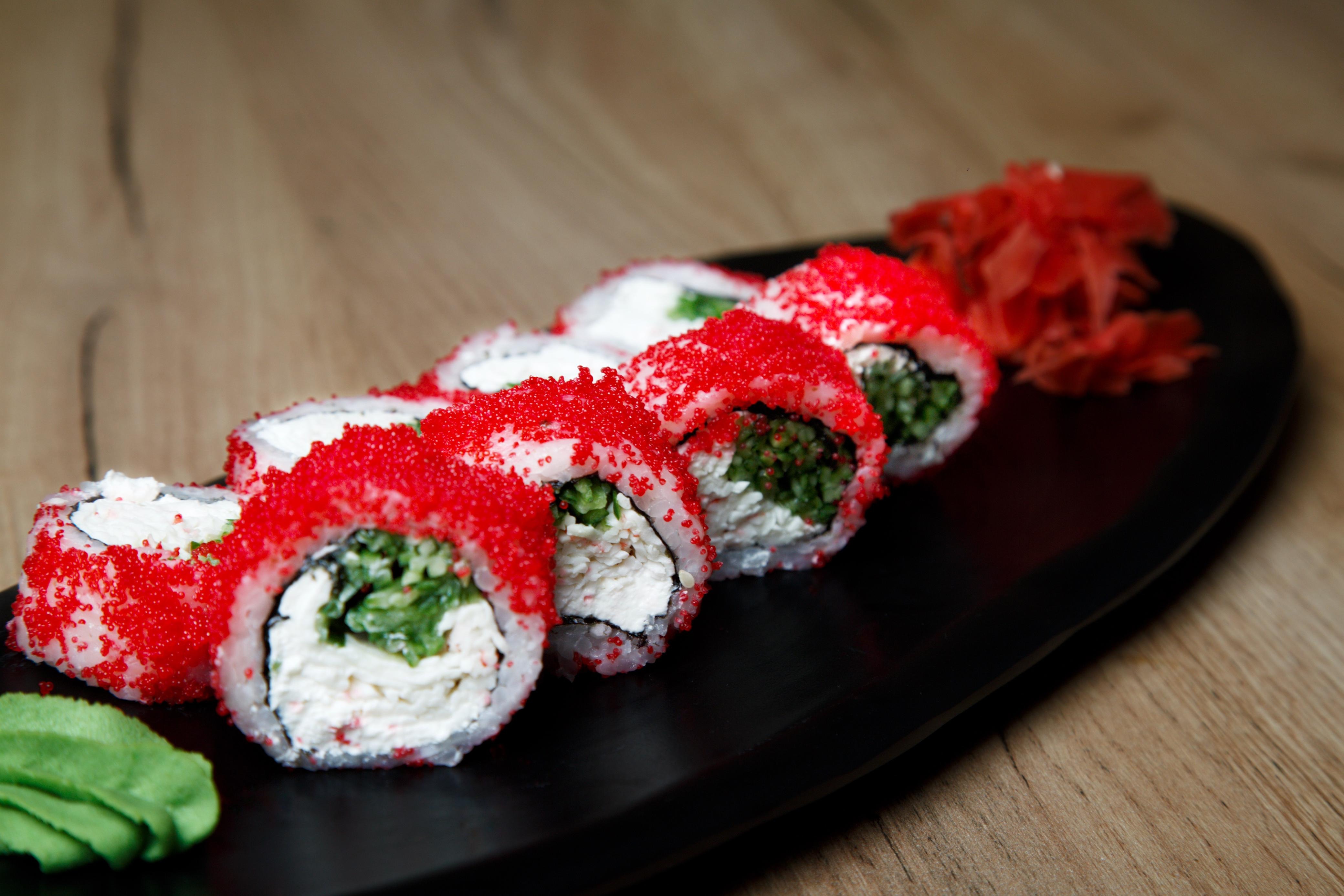 Kalifornia roll 8 ədəd